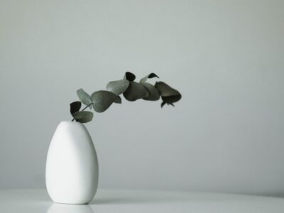Vase blanc en céramique